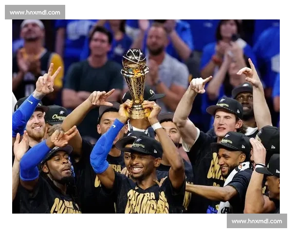 鲨鱼三连冠:35+15 统治级中锋,NBA 历史唯一三连 FMVP 的内线神话 鲨鱼三连冠:35+15 统治级中锋,NBA 历史唯一三连 FMVP 的内线神话